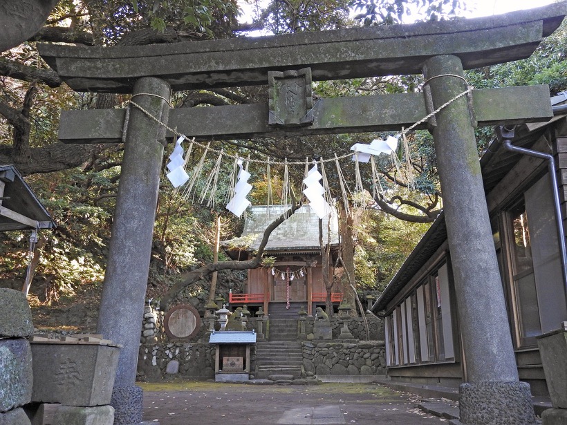 八幡神社 | 文化サイト | 伊豆大島ジオパーク